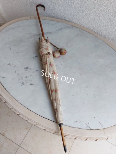 画像10: アンティーク花柄パラソル