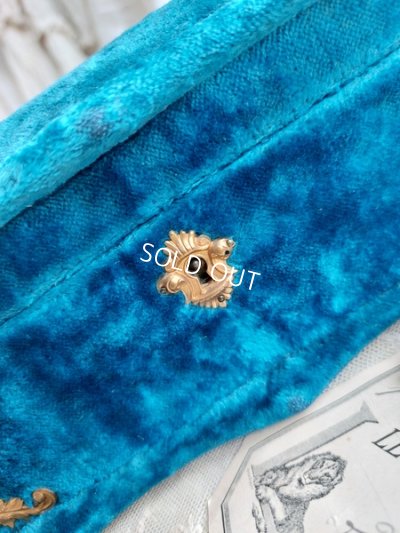 画像10: アンティーククッション付きボックス