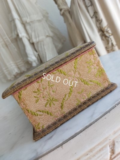 画像10: アンティークカルトナージュボックス