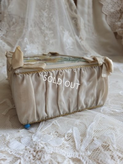 画像10: アンティークリボン装飾ボックス