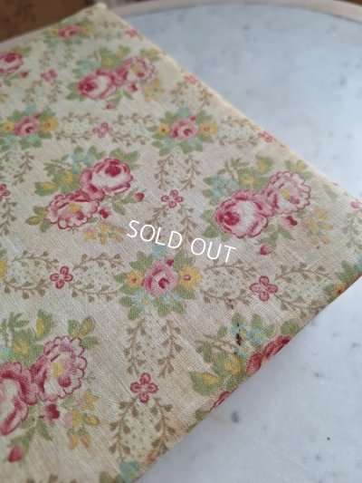 画像2:  アンティーク花柄カルトナージュボックス