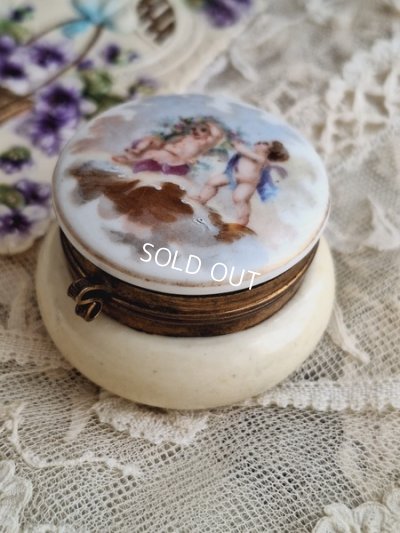 画像9: アンティークエンジェル柄パウダージャー