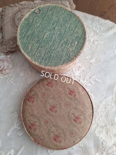 画像13: アンティークローズ柄カルトナージュボックス