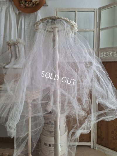 画像15: ベール付きワックスフラワーティアラ