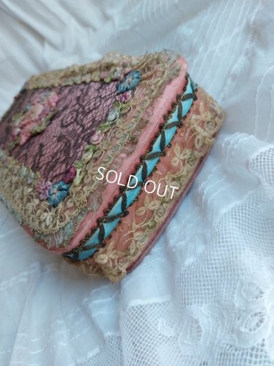 画像10: アンティークロココリボン刺繍ボックス
