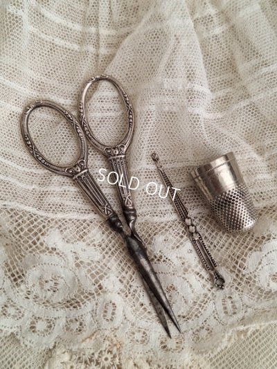 画像12: アンティークソーイングツールセット