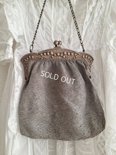 画像13: アンティークすずらんレリーフがま口