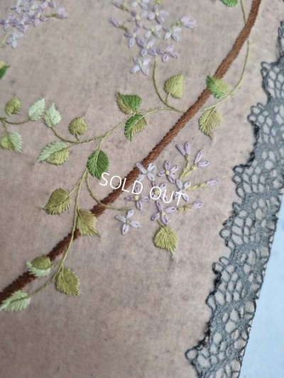 画像4: アンティーク刺繍ボックス