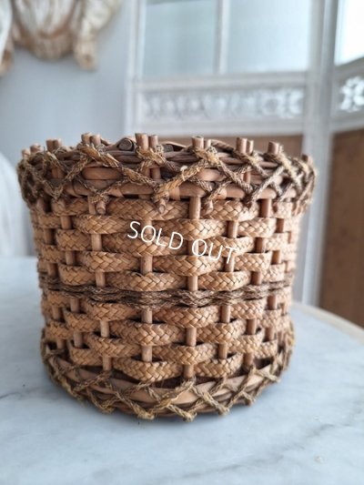 画像14: クッション付きソーイングバスケット