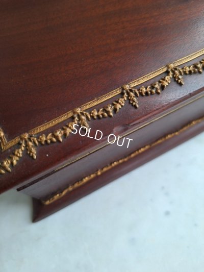 画像16: ローズガーランド装飾ハンドグローブボックス