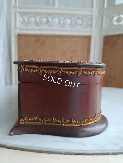 画像13: ローズガーランド装飾ハンドグローブボックス