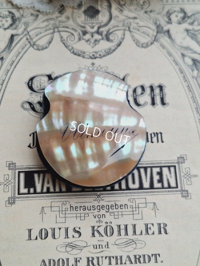 画像9: アンティークマザーオブパールピンクッション