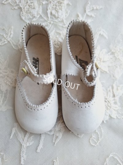 画像6: アンティーク白いベビーシューズ
