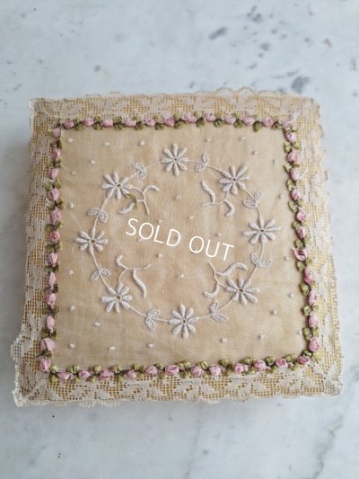 画像10: アンティークレースロココ装飾ボックス