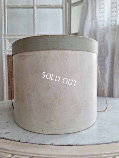 画像10: アンティークハットボックス