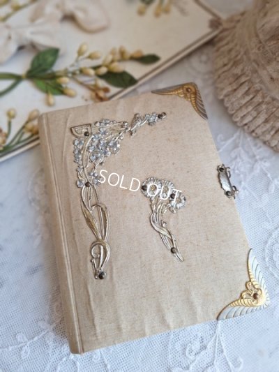 antiquedrageebox