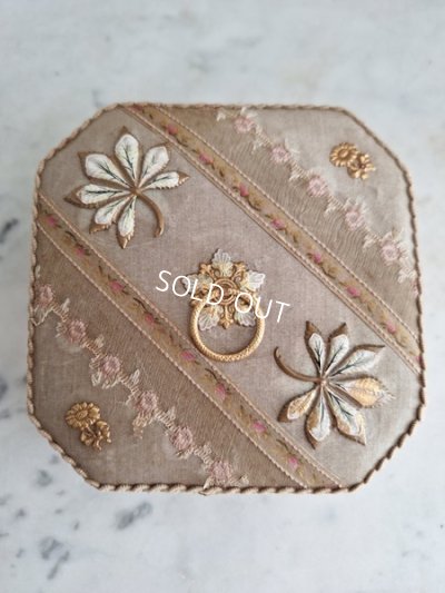 画像2: シルクチョコレートボックス