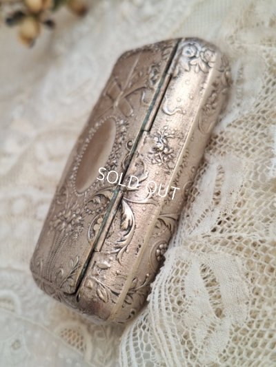 画像8: アンティーク花かご柄ケース