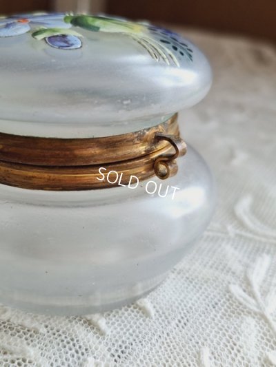 画像3: アンティークガラスパウダージャー