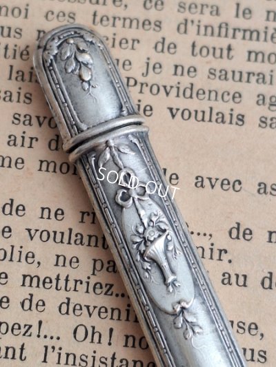 画像7: アンティーク花かごレリーフニードルケース