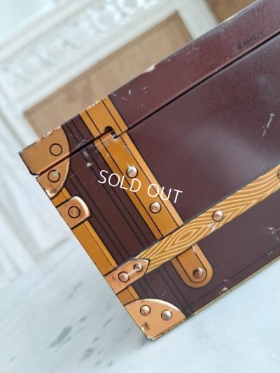 画像20: LUトランク型ビスケット缶