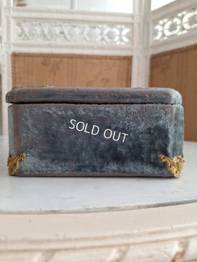 画像18: アンティーククッション付きボックス