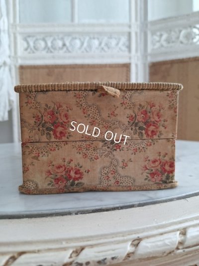 画像21: ローズ柄カルトナージュソーイングボックス