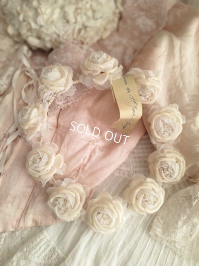 antiquefabricflower