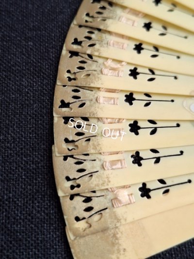 画像6: すずらん柄セルロイド扇子