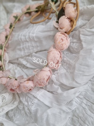 画像6: ピンクの布花冠