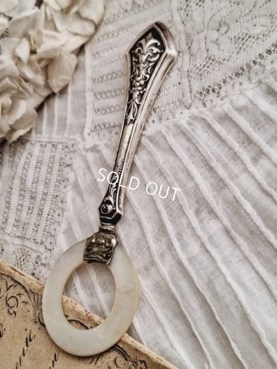 画像8: アンティークマザーパールラトル