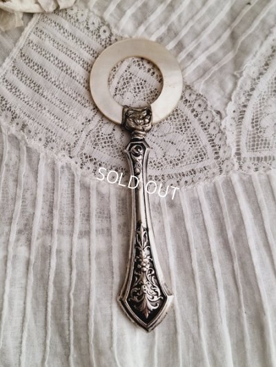 画像2: アンティークマザーパールラトル