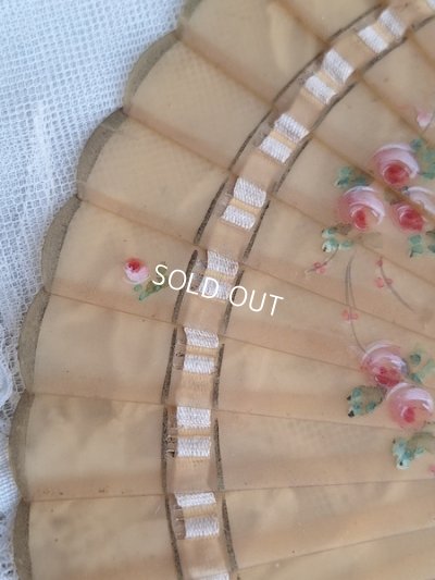 画像10: アンティークローズ手描きセルロイド扇子