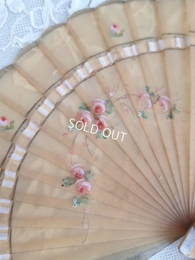 画像5: アンティークローズ手描きセルロイド扇子