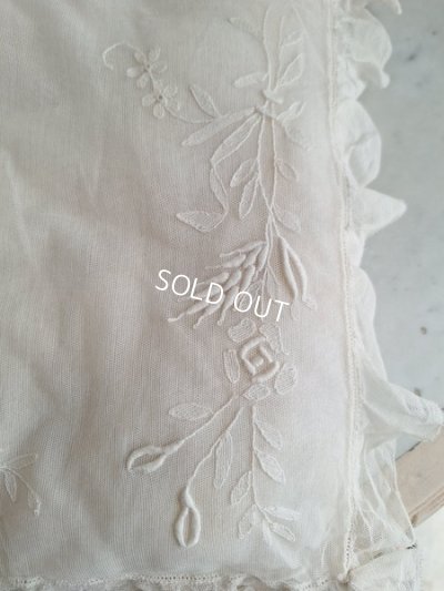 画像4: アンティークレースクッション