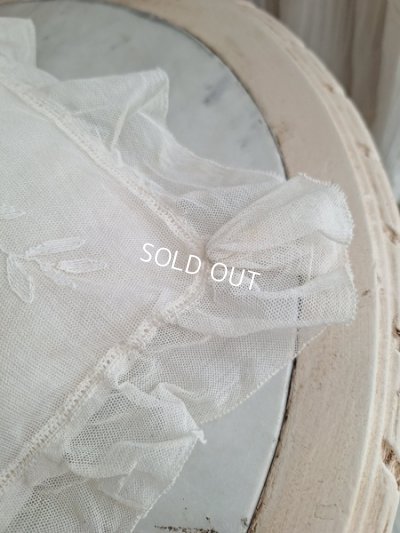 画像8: アンティークレースクッション