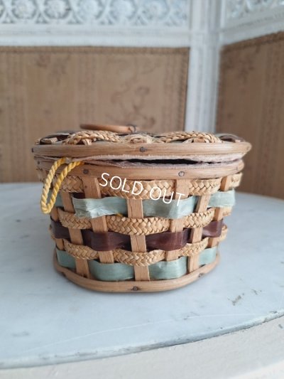 画像12: ピンククッション付ソーイングバスケット