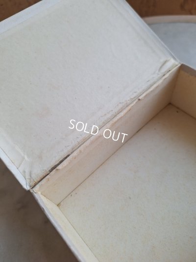 画像12: ツバメ柄アンティーク紙箱