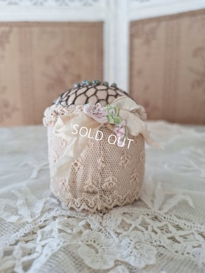 画像9: アンティークレースピンクッション