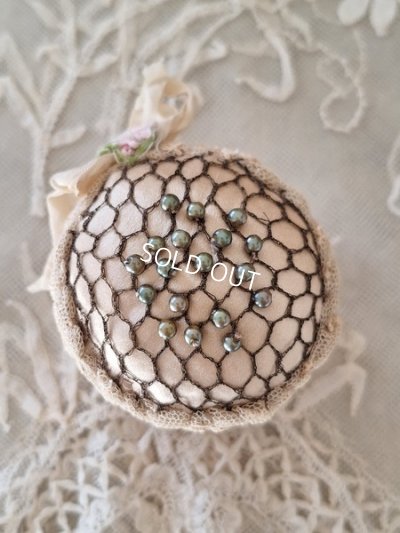 画像2: アンティークレースピンクッション