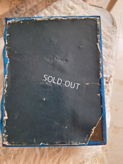 画像17: クロモスカード付ブルークッションボックス