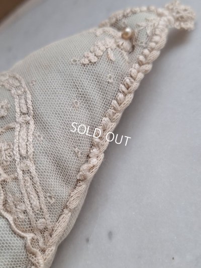 画像14: アンティークレースクッション