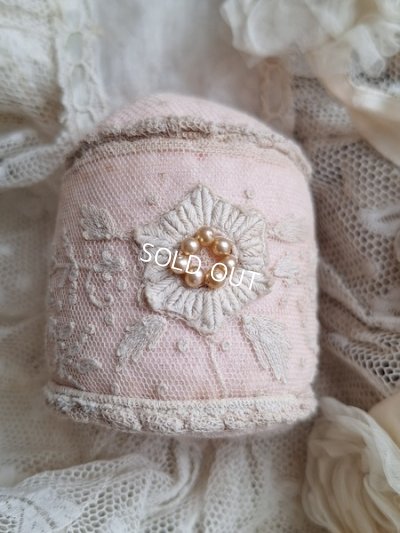 画像9: アンティークレースピンクッション