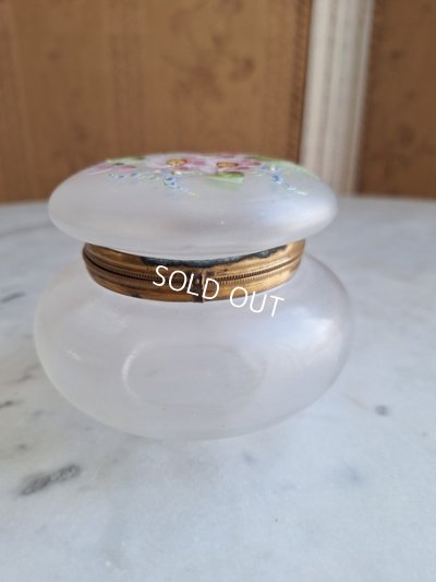 画像12: アンティークガラスパウダージャー