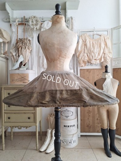 画像2: ヴィクトリアン期ワイドフープクリノリン