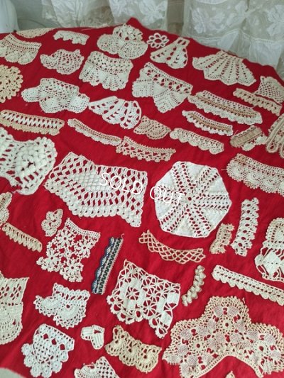 crochetlacesampler