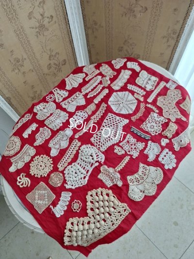 画像2: クロッシェ編み刺繍サンプラー