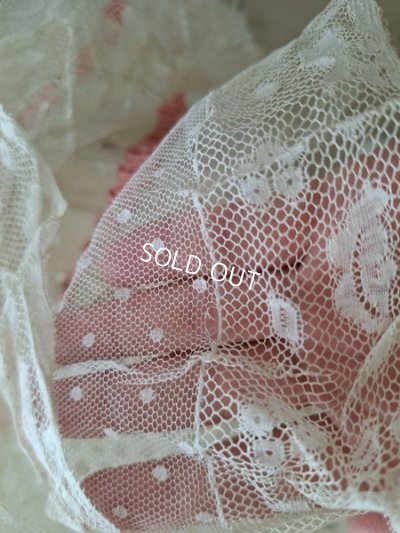 画像34: リボン装飾アンティークレースカーテン