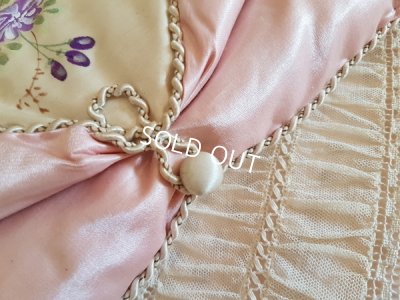 画像2: くるみボタン付シルクハンキーケース