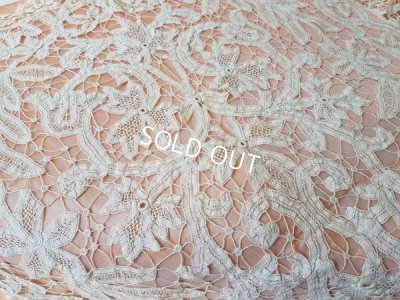 画像11: バテンレースキルト